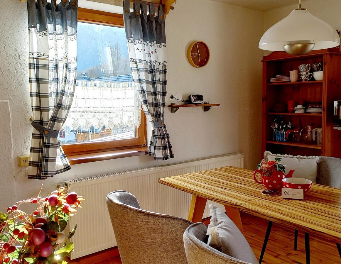 Haus Moni Lägenhet Bad Goisern Exteriör bild